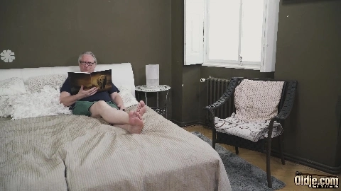 Extremely Horny - Marilyn Sugar