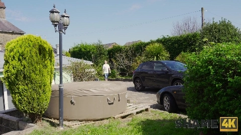 Dirty Laundromat - Eva May