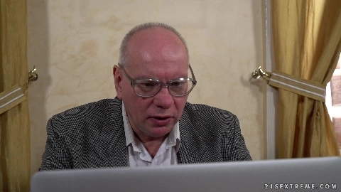 Teacher's Pet - Anya Krey