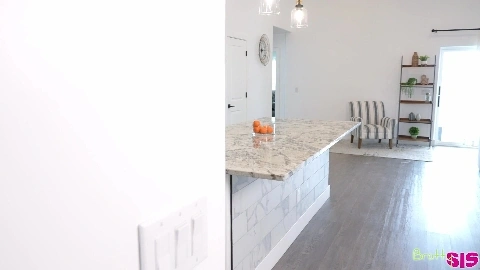 BrattySis - Melody Marks - Breaking Bad With My Stepsister