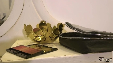 The Boobs Hustle - Linda Baker