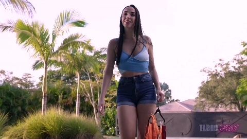 Free Use Step Family Halloween - Gaby Ortega & Melanie Hicks