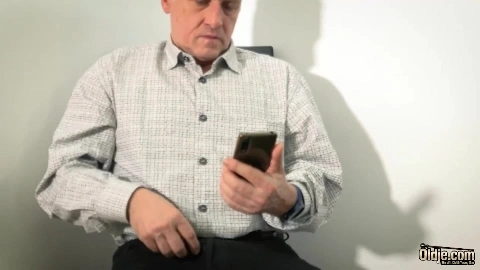 An Irresistible Penis - Lana Lelani