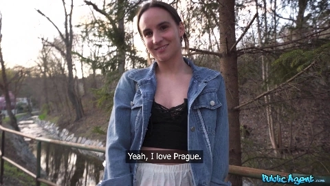 Gigi Max - PublicAgent