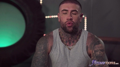 Sofia Smith - FitnessRooms