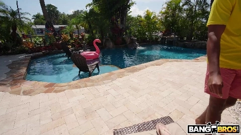 Lindsay Has It All [HD Porn] - Lindsay Lee