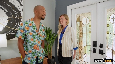 Realtor Loves Anal in HD - Stella Sedona