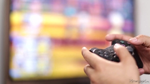 I Caught Mom Touching Herself - Carmen Caliente, Mindi Mink