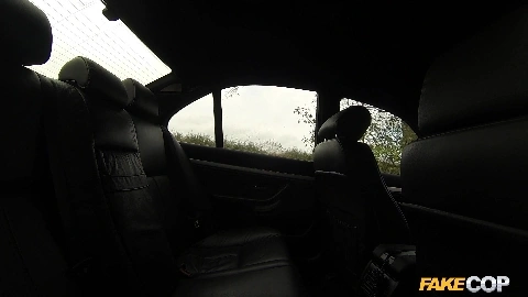 Good Lieutenant Unfaithful girlfriend feels the flowers - Candi Coxx