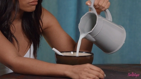 TOTM Brightside - Luna Star, Kendra Sunderland