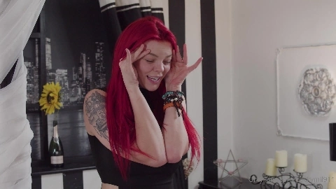 Rebecca Goodwin, Lola Rose – Sharing My Stepsister's Sex Toys!