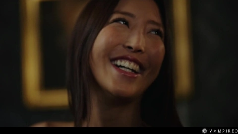 Vampired - Emiri Momota Josephine Jackson And Maria Nagai - Tourist Trap