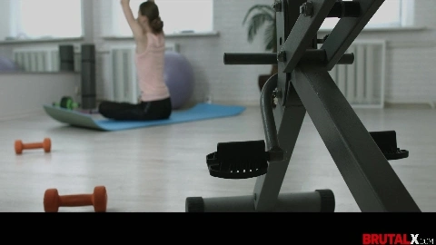 BrutalX - Stefanie Moon