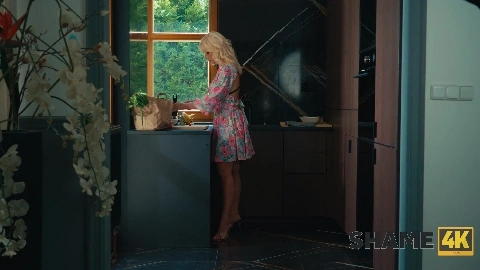 An American Prickle HD - Tiffany Rousso