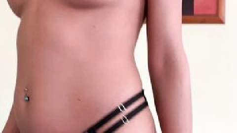 She Is Horny And Waiting For You - Cherry Kiss