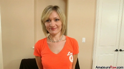 Holly Bryn - Amateurs Raw