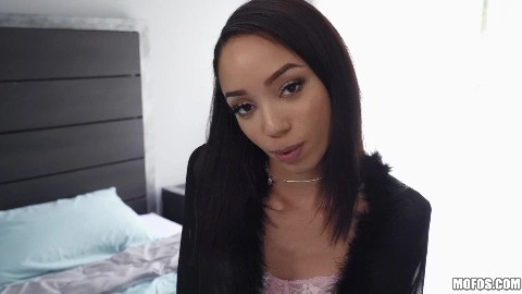 Defective Blindfold Threesome - Bambino Vina Sky Alexis Tae