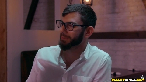 Double Date Tricks - Joey White, Sami White