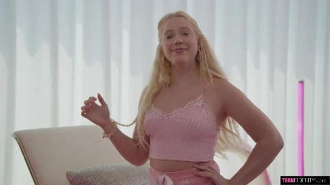 E690 Kallie Taylor - TeenFidelity