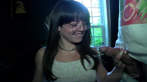 Mochi Mona's First DP