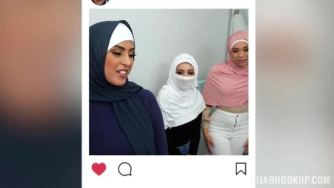 HijabHookup - Sophia Leone, Willow Ryder, Violet Gems - Coming To America