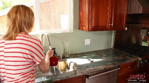 My Roommate's A Lesbian - Lily Labeau, Capri Cavanni