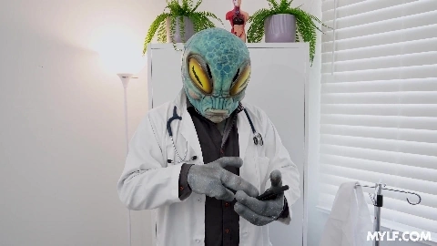 Sophia Locke And Cali Sweets - MylfLabs