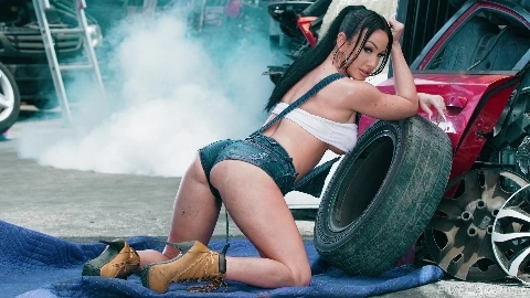 EvilAngel - Jennifer White - Sloppy 12-Cock Blowbang