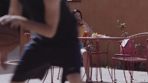 Dribble Trouble in 4K - Alex Coal