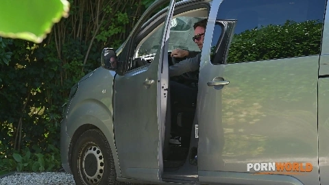 Leya Desantis And Veronica Leal Part 2 - PornWorld