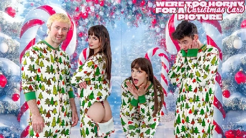 Were Too Horny For A Christmas Card Picture - Lana Smalls, Lexi Luna