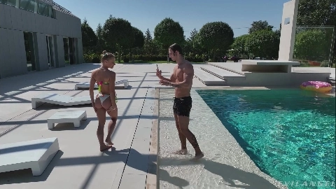 Alexa Flexy - EvilAngel