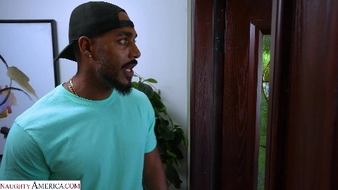 Neighbor Affair in 4K - Ellie Tay