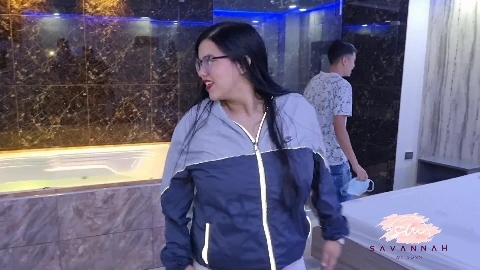 Mi Boyfriend Takes my Virginity in a Motel - Savannah Watson