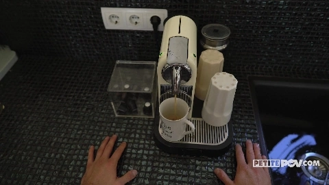 PetitePOV - Zazie Skymm Geisha Kyd - Nude Session