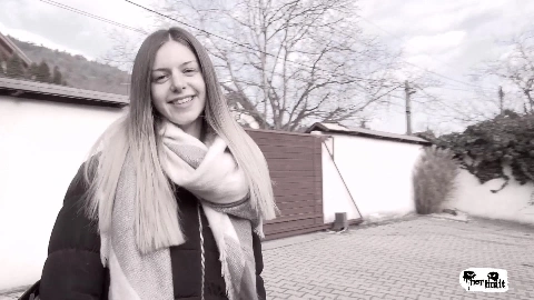 Stella Cox - Herlimit