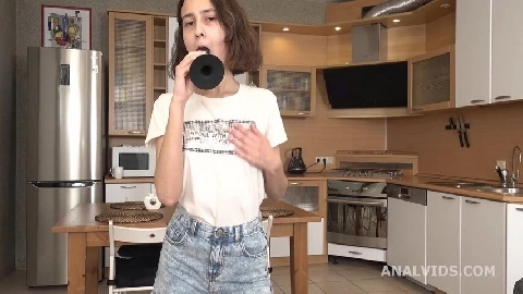 Mr Anderson's anal Casting with Regina Moo - LegalPorno