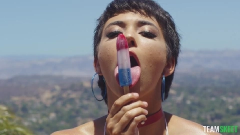 Brooklyn Gray A Naughty 4th Of July - TeamSkeetAllstars