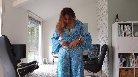 MeidenVanHolland 25.05.19 Mishi Indian MILF