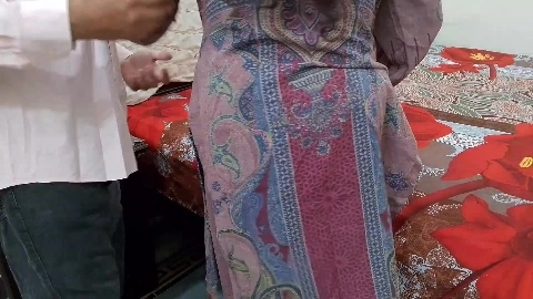 A Lovely Daughter in Law Has An Afaier Father in Law