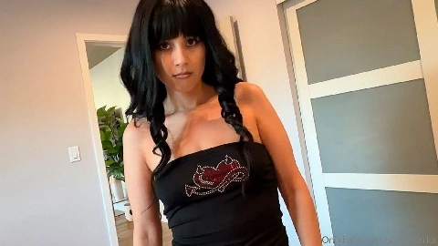 Sister's Best Friend Wants Cock - Penelope Reed