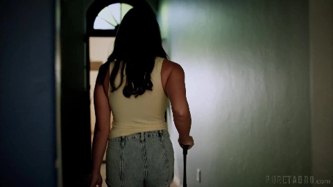 PureTaboo - Reagan Foxx - Rissa May The Last Train Home