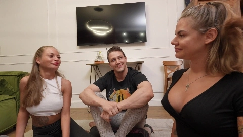 XHamster #042 - Alisa Wonderland