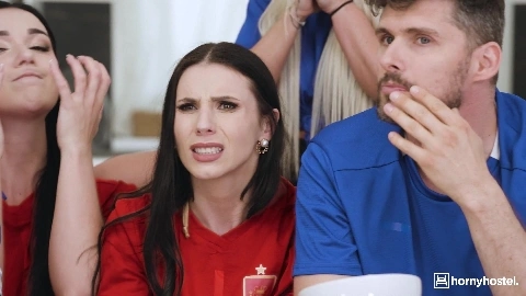 Nelly Kent Lady Gang Carla Boom And Paulina Soul - HornyHostel