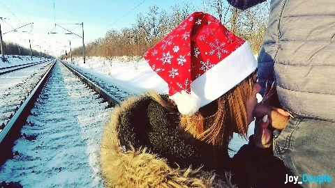 Public blowjob at the beach 2 - Jane Brown