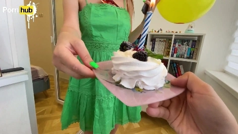 The surprise from the stepmother turned out to be better than the gift from the father... - Sasha Paradise