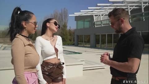 Katrina Moreno And Mary Bambola - EvilAngel