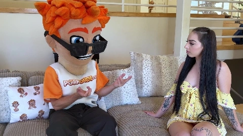 I Faked Blindness & Scarlett Rosewood Begged For Cum Inside Her Shaved Pussy