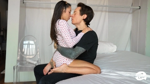 DeepLush - Amber Summer - Making Amber Cum