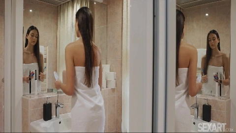 Vixi Rafi Look At Us - SexArt